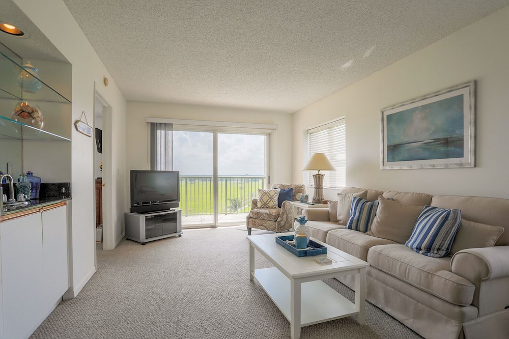 Photo of Livingroom in Palmetto
