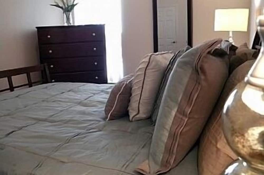 Photo of Bedroom in Highgate Park