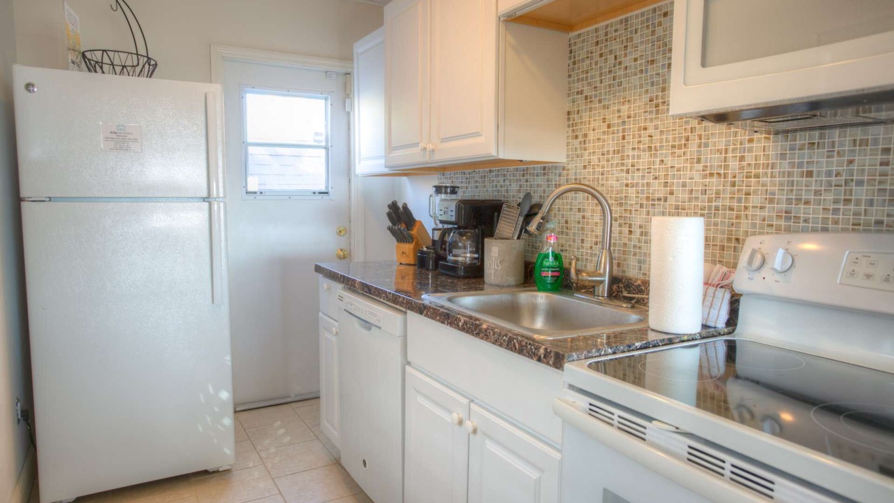 Photo of Kitchen in Treasure Island