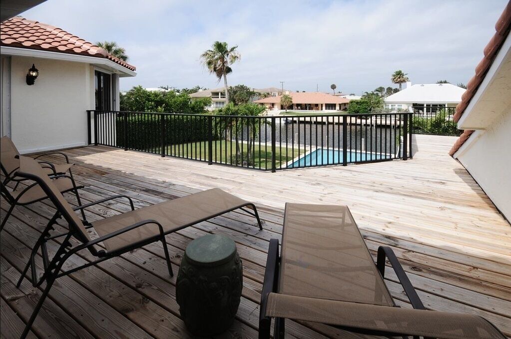 Photo of Patio Balcony in Ocean Ridge
