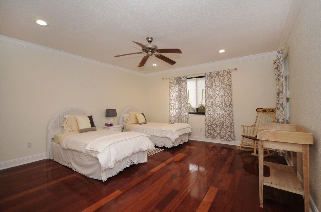Photo of Others in Ocean Ridge
