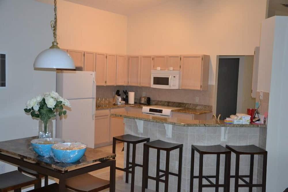 Photo of Kitchen in Clear Creek