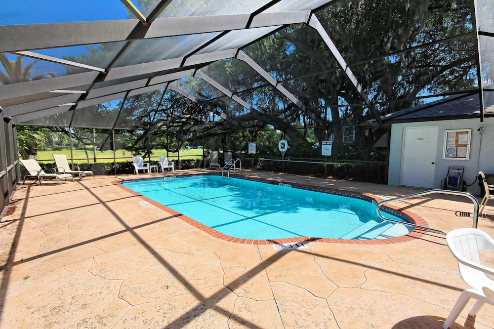 Photo of Outdoor in Ridgewood Lakes