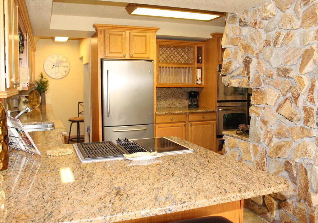 Photo of Kitchen in Old Grove