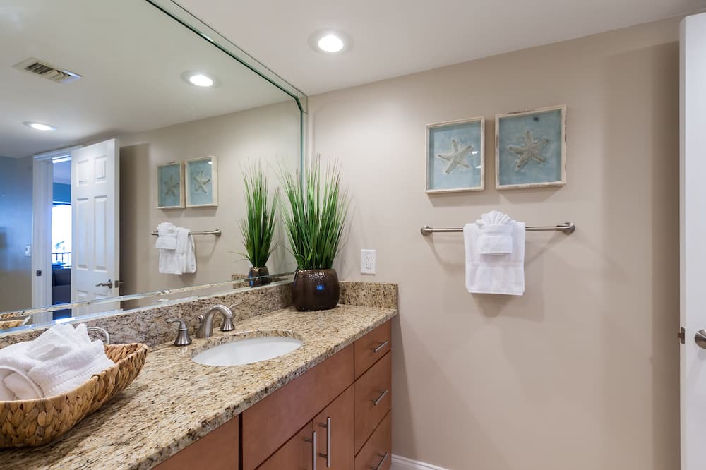 Photo of Bathroom in Siesta Key