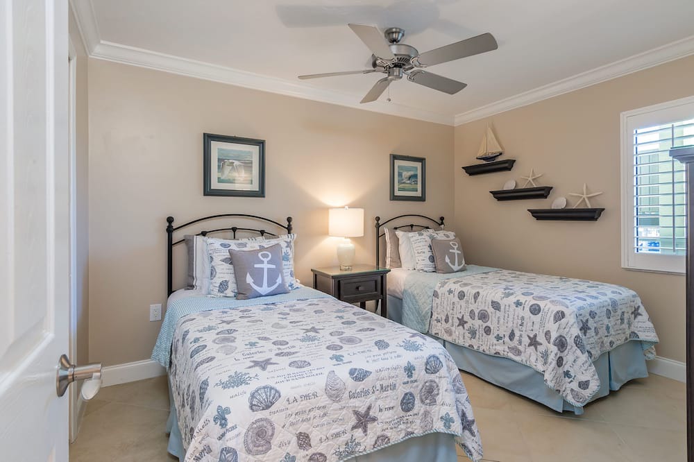 Photo of Bedroom in Siesta Key