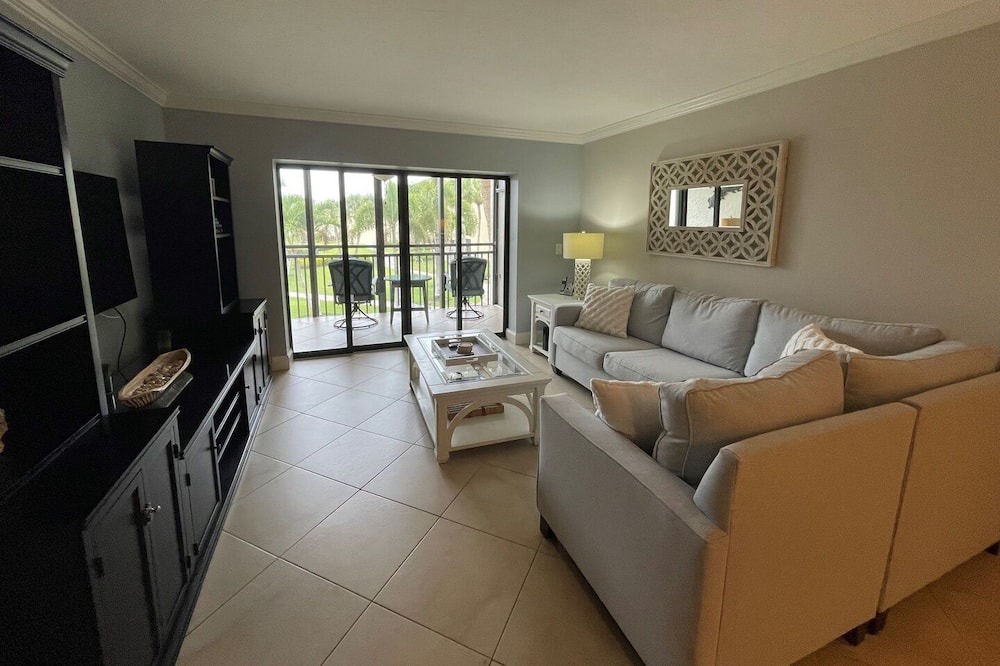 Photo of Livingroom in Siesta Key