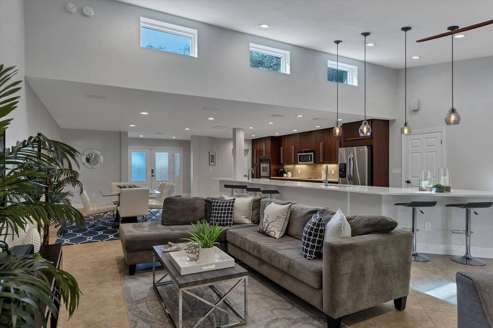 Photo of Bedroom in Harbor Bluffs