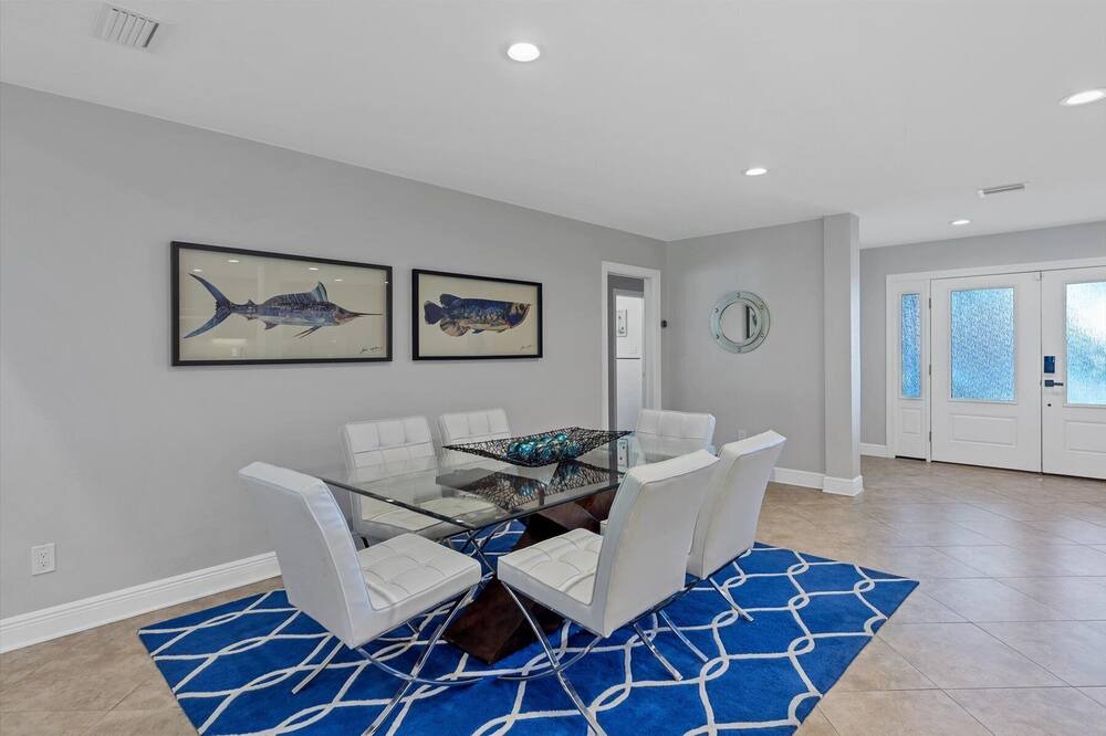 Photo of Livingroom in Harbor Bluffs