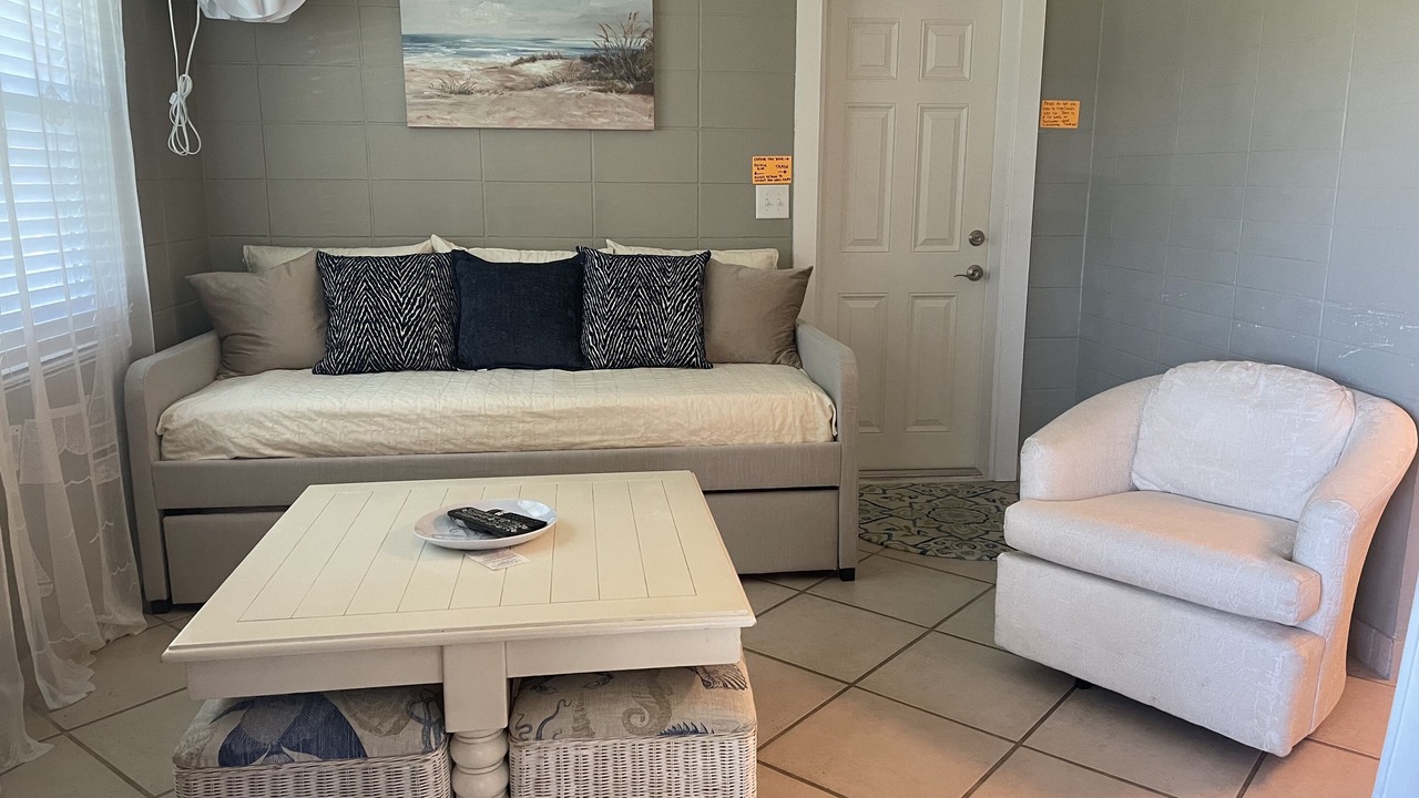 Photo of Livingroom in Carter Norwood