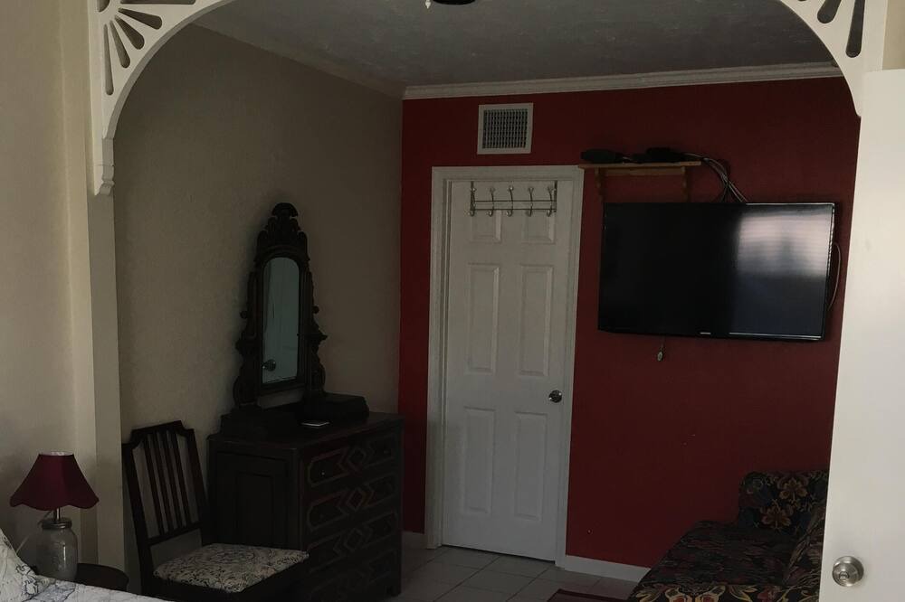 Photo of Bedroom in Pass-a-Grille