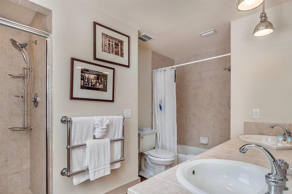 Photo of Bathroom in Captiva
