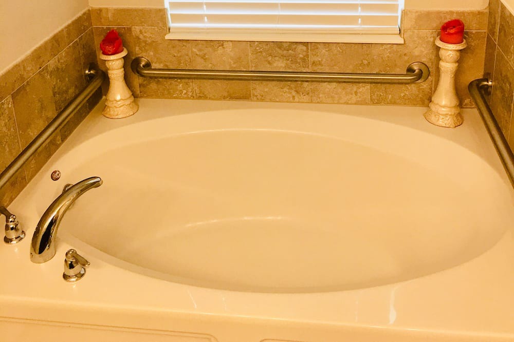 Photo of Bathroom in Northside