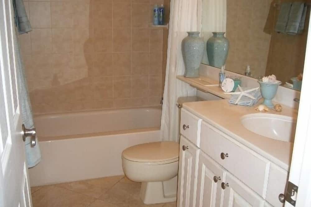 Photo of Bathroom in Palm Beach Gardens