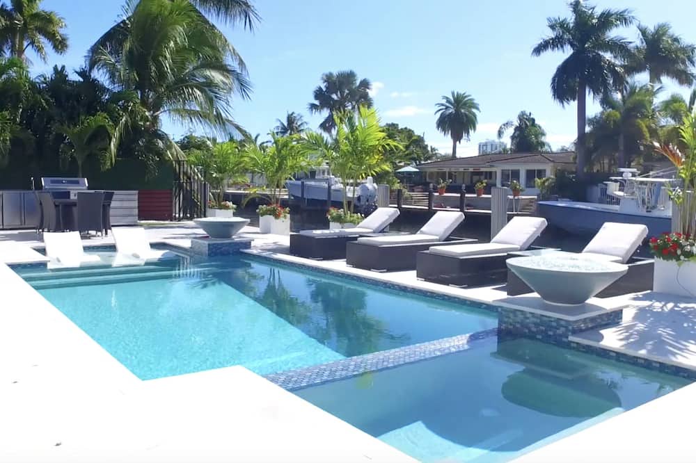 Photo of Outdoor in Pompano Isles