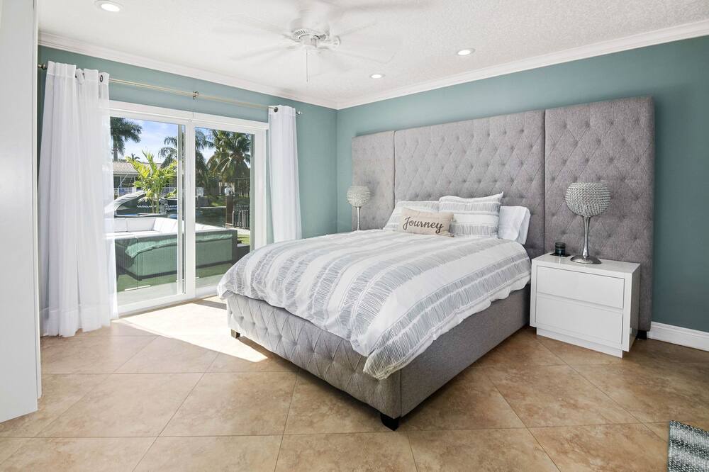 Photo of Others in Pompano Isles