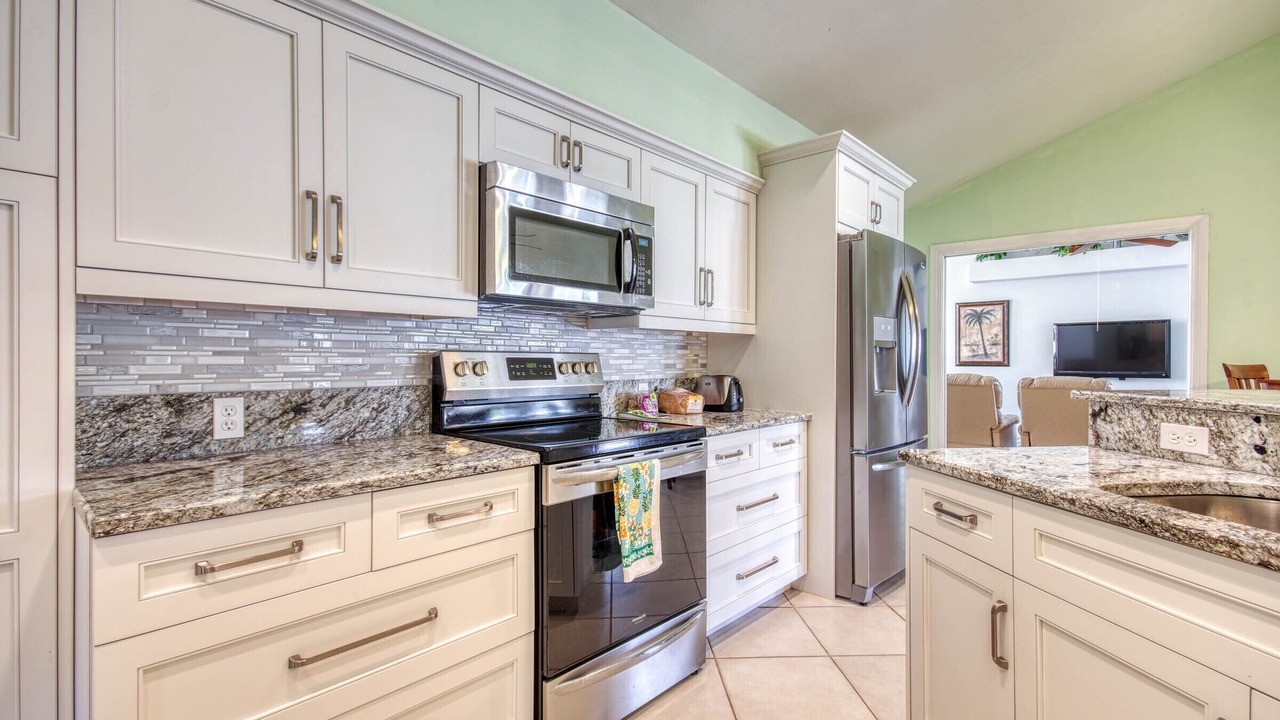 Photo of Kitchen in Lely Golf Estates