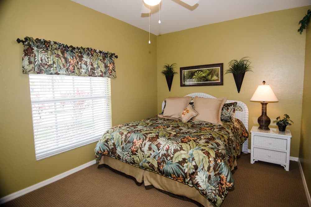 Photo of Bedroom in Falcons Glen