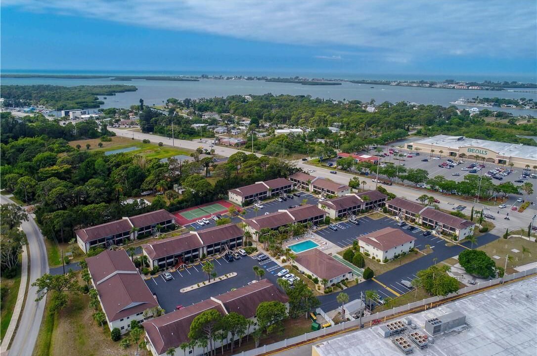 Photo of Outdoor in Englewood South