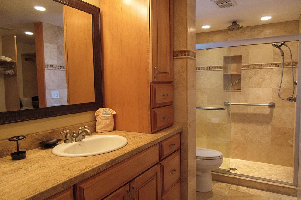 Photo of Bathroom in South Island