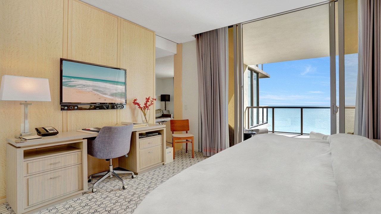 Photo of Bedroom in Bal Harbour