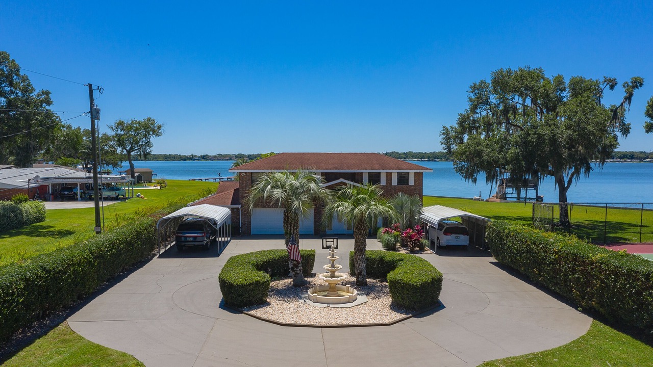 Photo of Outdoor in Lakeland