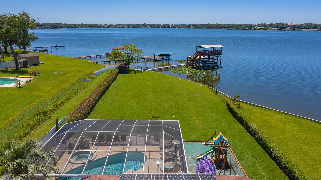 Photo of Outdoor in Lakeland