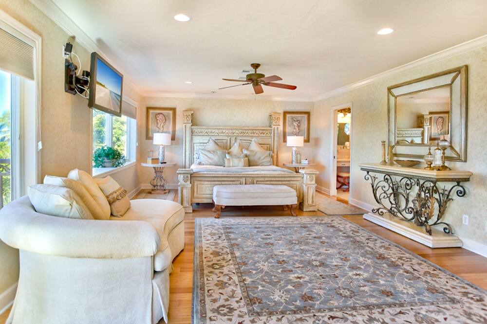 Photo of Livingroom in Captiva
