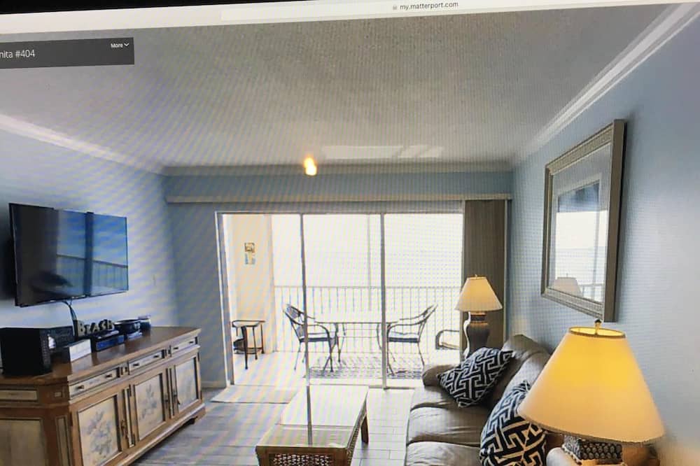 Photo of Livingroom in Bonita Springs