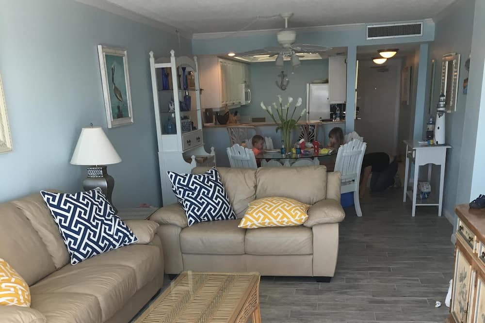 Photo of Bedroom in Bonita Springs