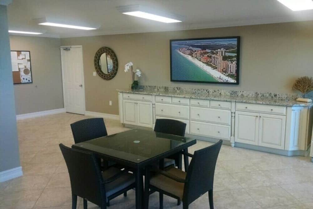Photo of Bedroom in Bonita Springs