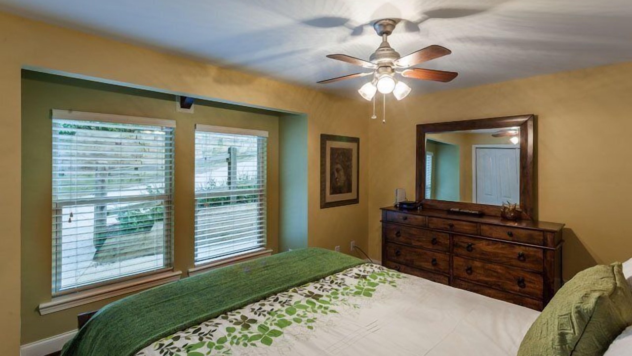 Photo of Bedroom in Ellijay