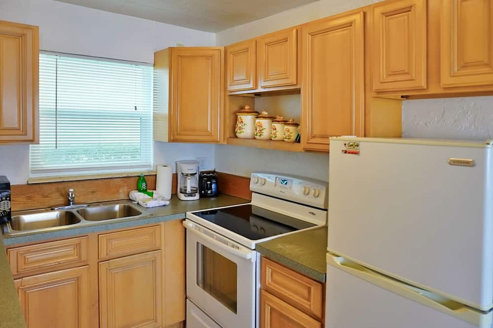 Photo of Kitchen in Redington Beach