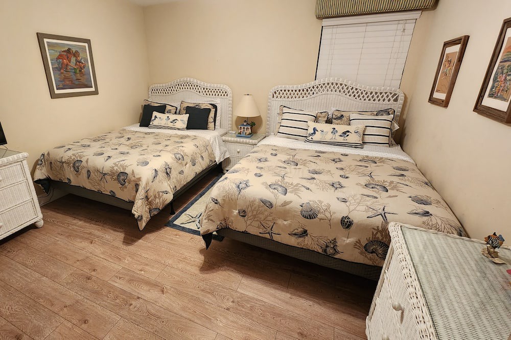 Photo of Bedroom in The Dunes