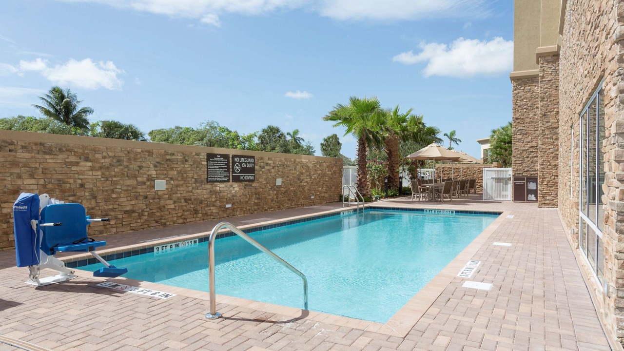 Photo of Outdoor in Pompano Isles