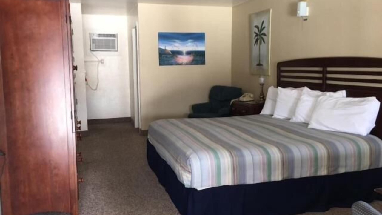 Photo of Bedroom in Dunnellon