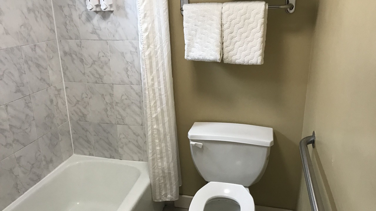 Photo of Bathroom in Immokalee