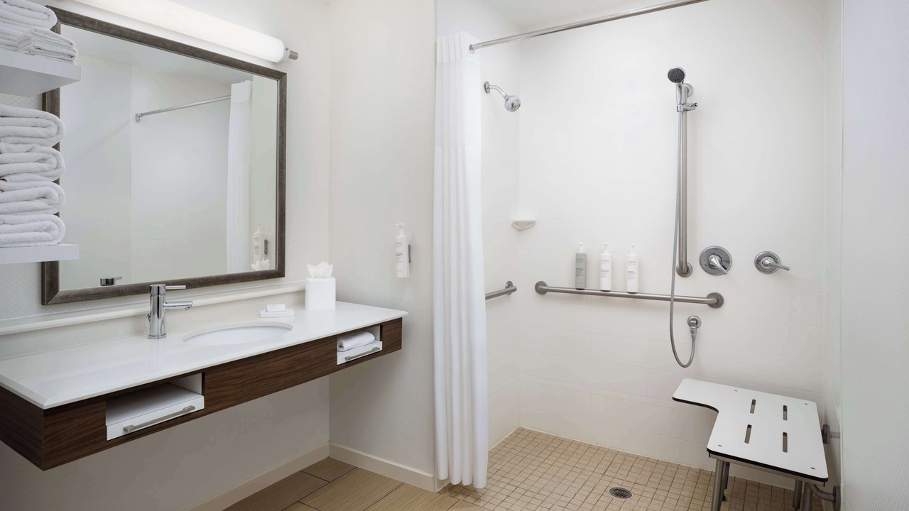 Photo of Bathroom in Plant City