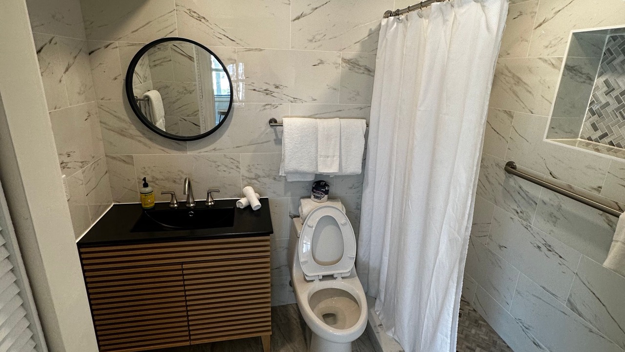 Photo of Bathroom in Islamorada