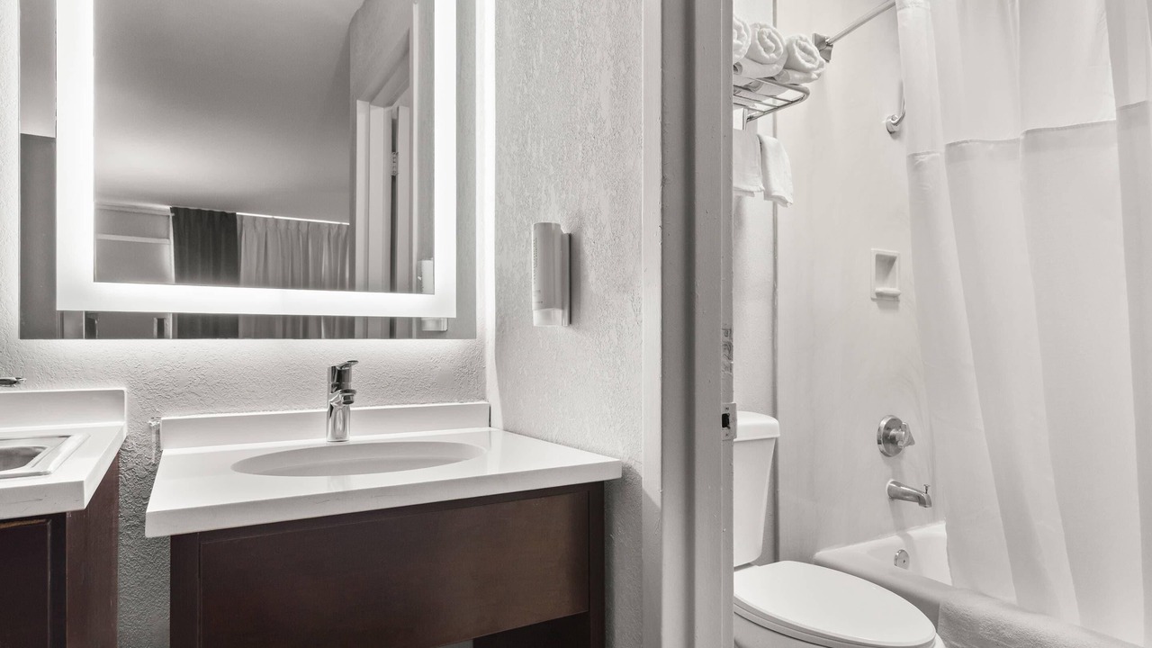 Photo of Bathroom in Orange Park