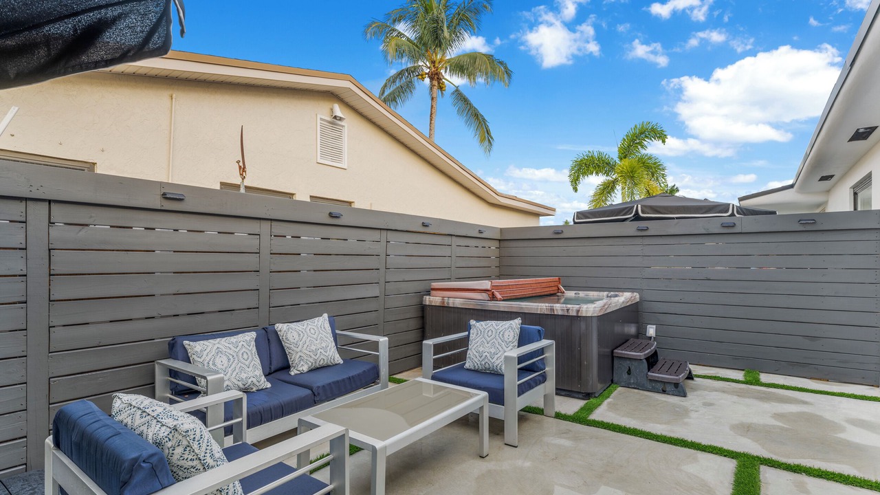 Photo of Outdoor in Melaleuca Gardens