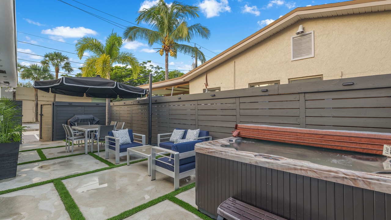 Photo of Outdoor in Melaleuca Gardens
