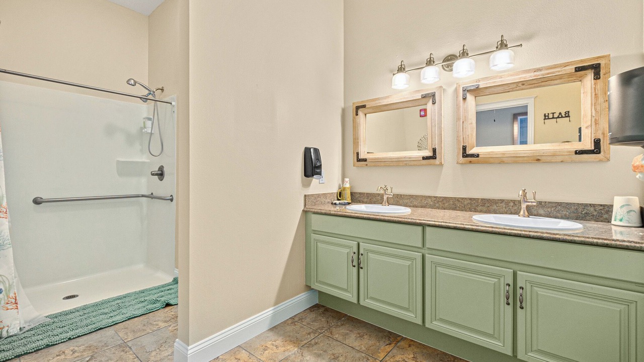 Photo of Bathroom in Painters Hill