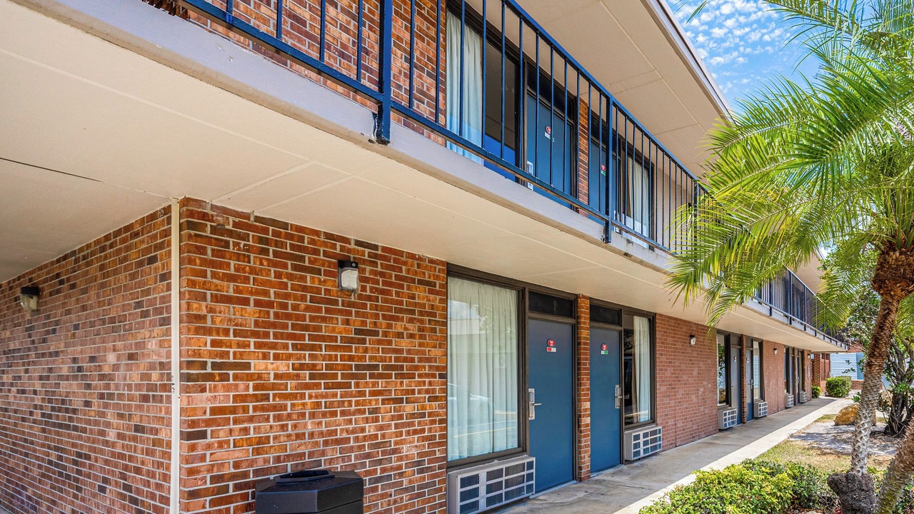 Photo of Outdoor in Bartow
