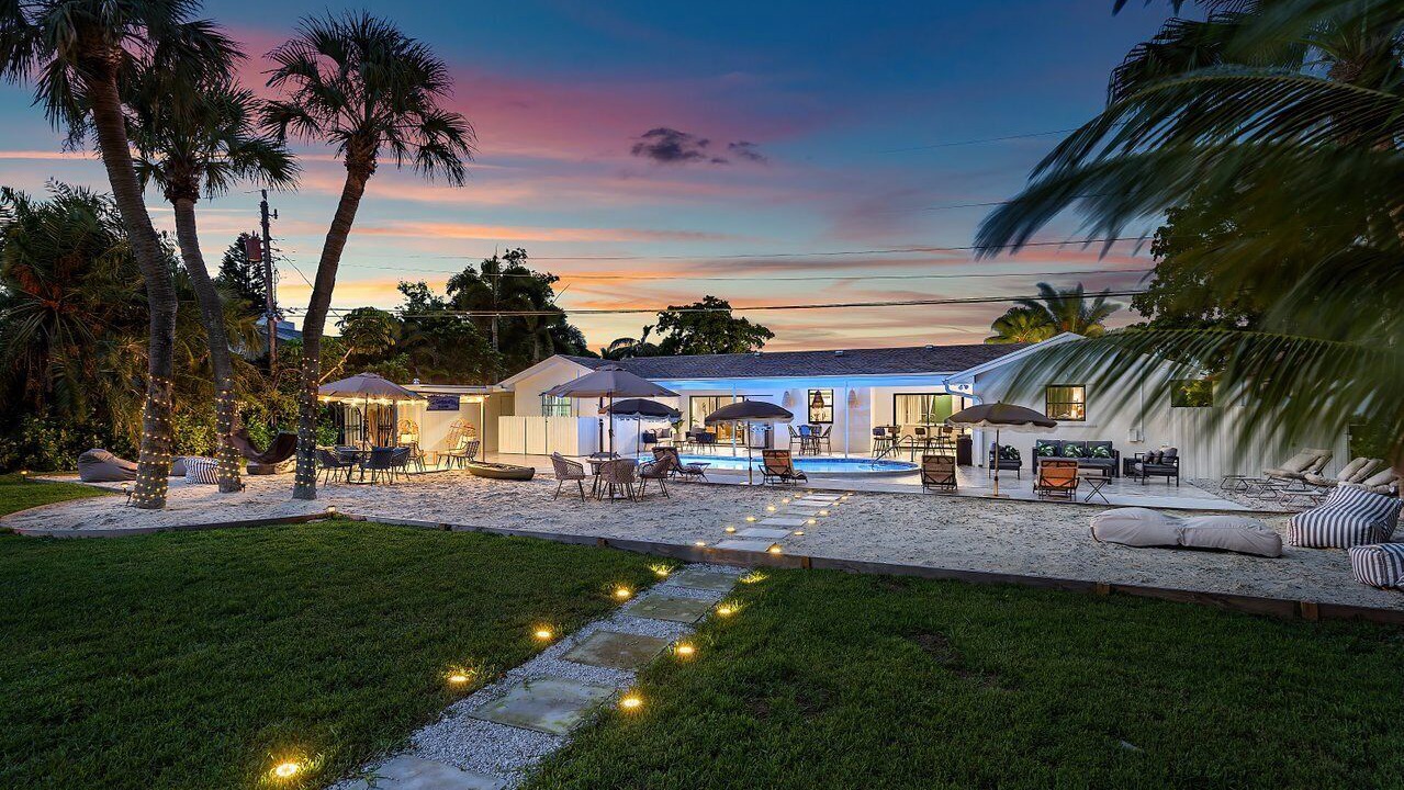 Photo of Outdoor in Palm Beach - West Palm Beach