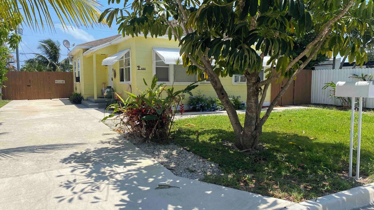 Photo of Outdoor in Lake Worth