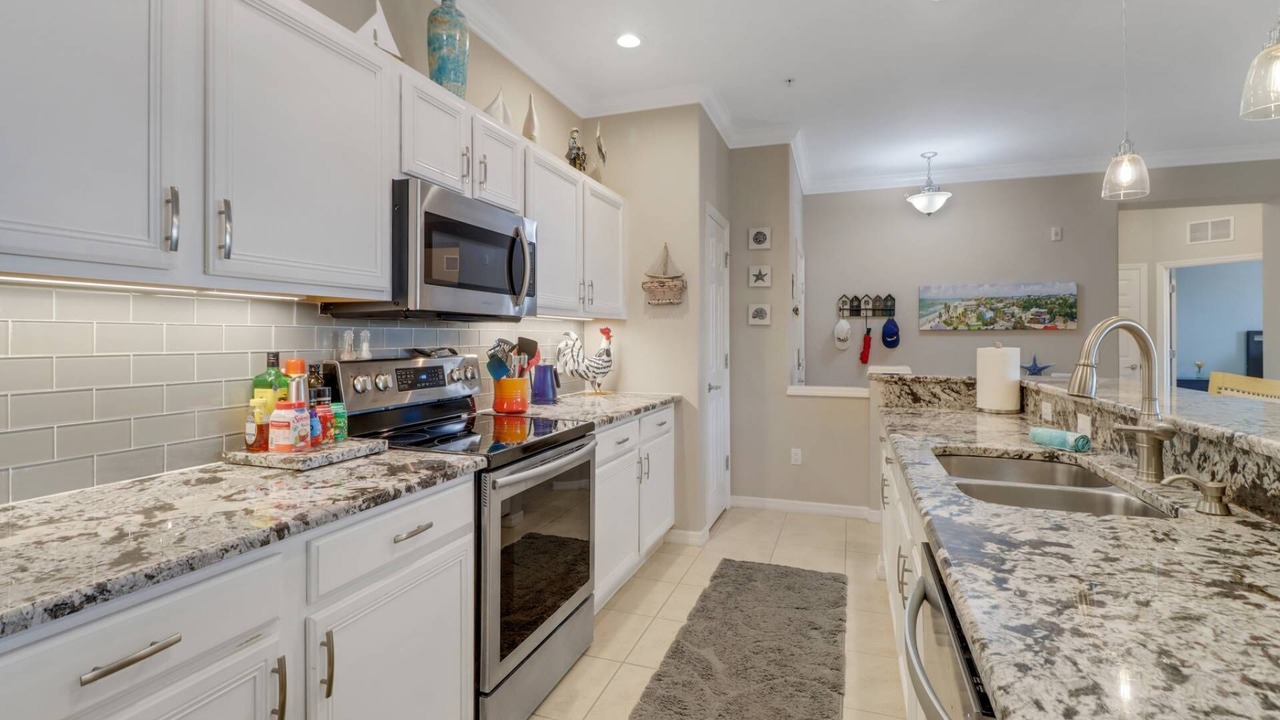 Photo of Kitchen in Majestic Palms