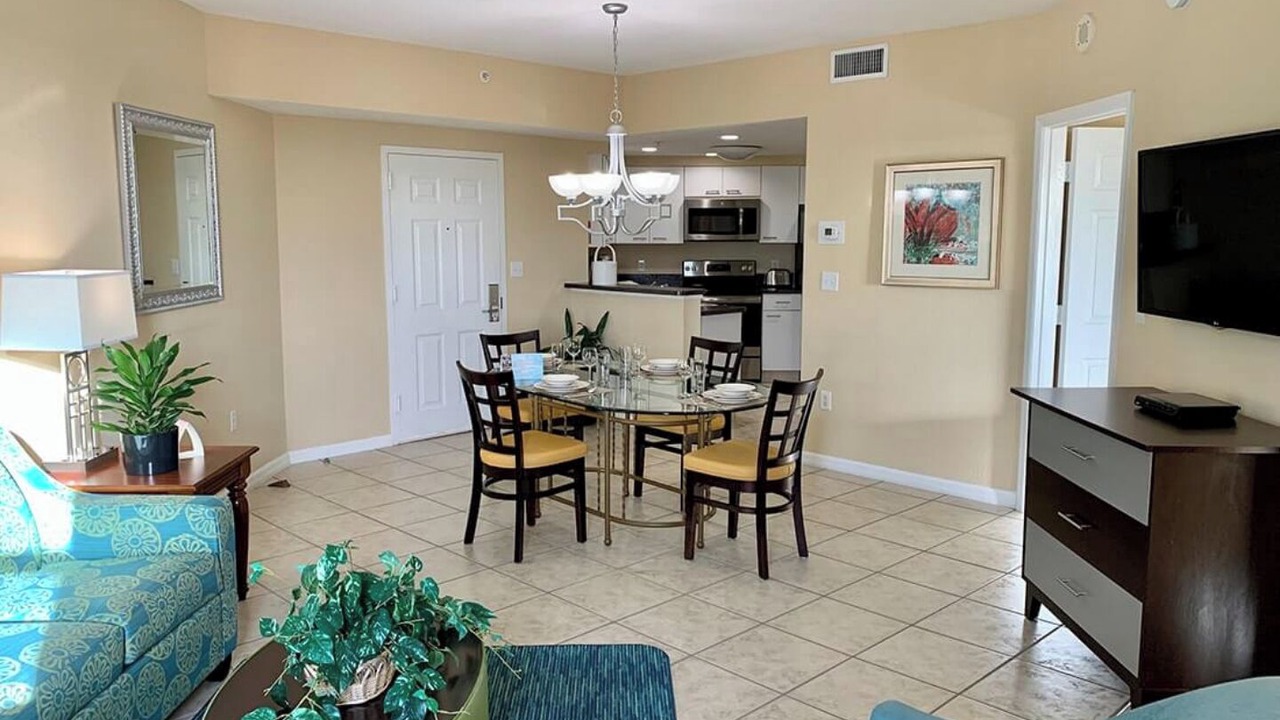 Photo of Livingroom in Weston