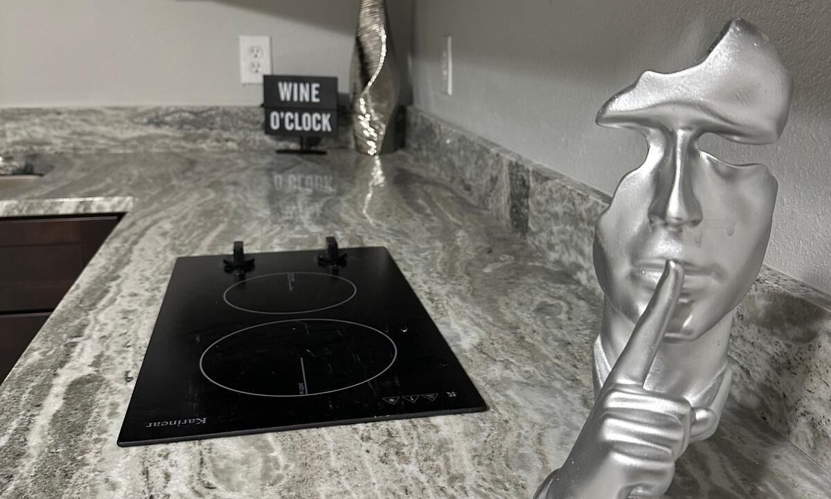 Photo of Kitchen in Azalea Park