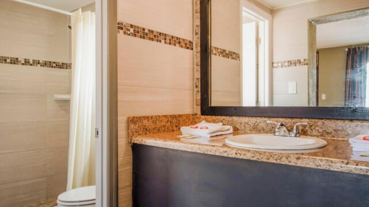 Photo of Bathroom in Bartow